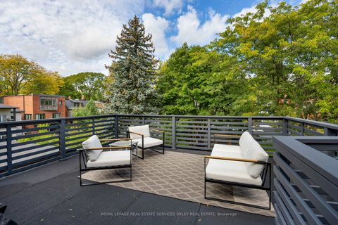 Photo 30 at 26 Mcmaster Avenue, Casa Loma, Toronto