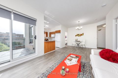 Photo 10 at Ph3 - 5940 Yonge Street, Newtonbrook West, Toronto