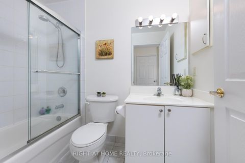 Photo 14 at Ph3 - 5940 Yonge Street, Newtonbrook West, Toronto