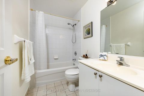 Photo 18 at Ph3 - 5940 Yonge Street, Newtonbrook West, Toronto