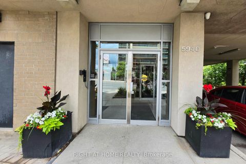 Photo 30 at Ph3 - 5940 Yonge Street, Newtonbrook West, Toronto