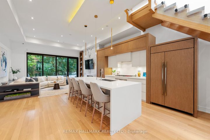 Photo 6 at 245 Brookdale Avenue, Lawrence Park North, Toronto