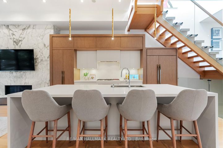 Photo 10 at 245 Brookdale Avenue, Lawrence Park North, Toronto