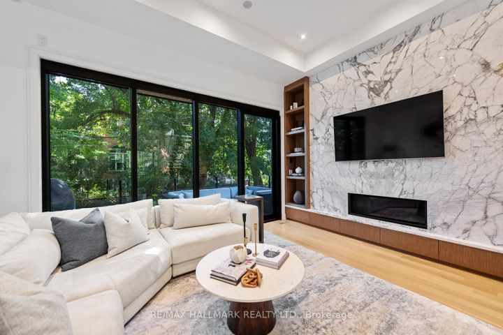 Photo 14 at 245 Brookdale Avenue, Lawrence Park North, Toronto