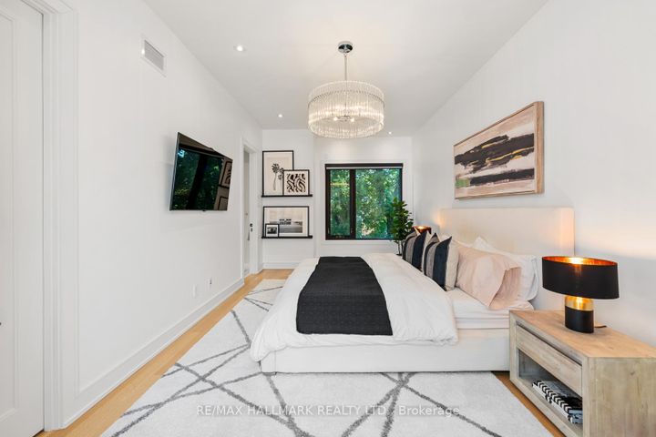 Photo 23 at 245 Brookdale Avenue, Lawrence Park North, Toronto