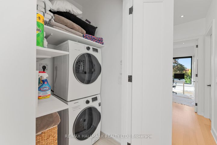 Photo 35 at 245 Brookdale Avenue, Lawrence Park North, Toronto