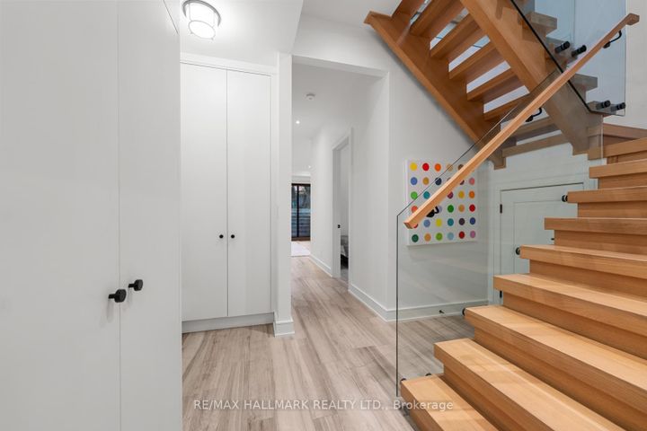 Photo 36 at 245 Brookdale Avenue, Lawrence Park North, Toronto