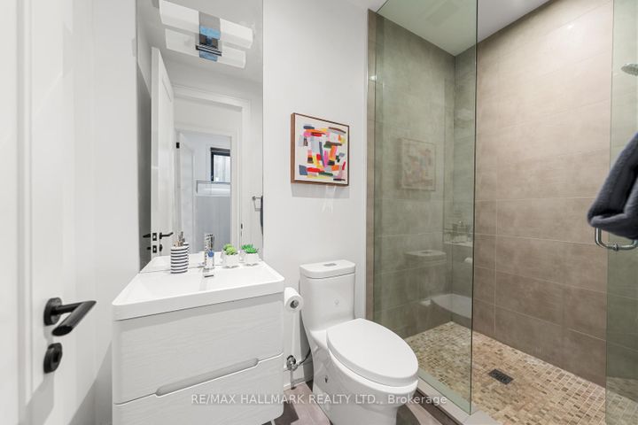 Photo 39 at 245 Brookdale Avenue, Lawrence Park North, Toronto