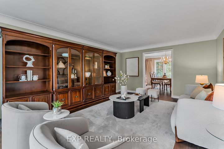 Photo 11 at 158 Broad Leaf Crescent, Ancaster, Hamilton
