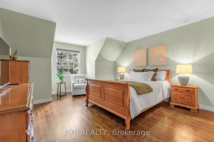 Photo 26 at 158 Broad Leaf Crescent, Ancaster, Hamilton