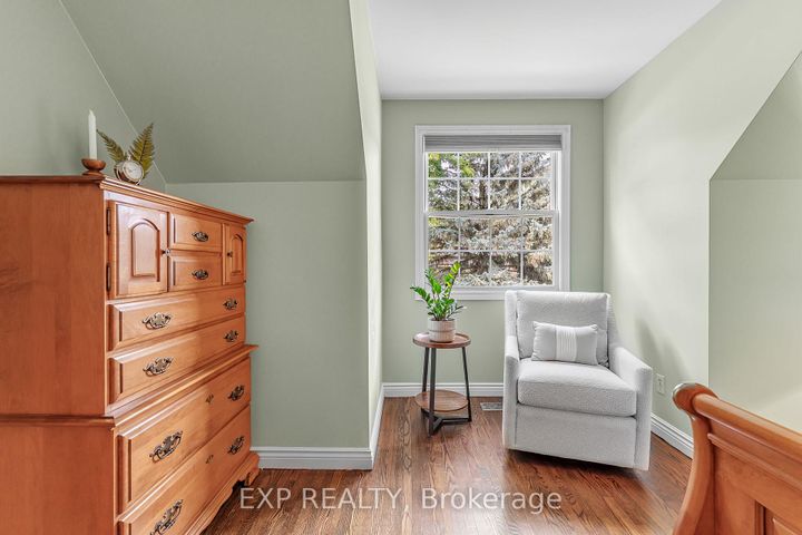 Photo 27 at 158 Broad Leaf Crescent, Ancaster, Hamilton