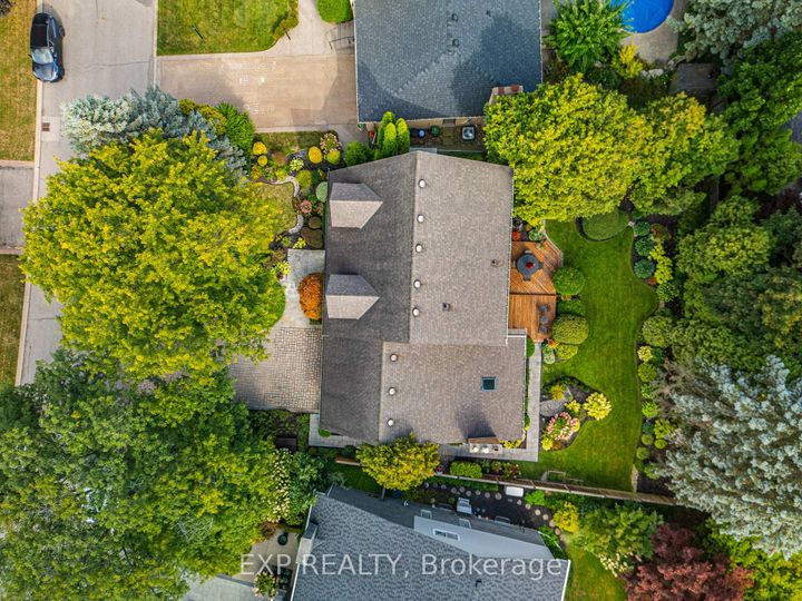 Photo 44 at 158 Broad Leaf Crescent, Ancaster, Hamilton