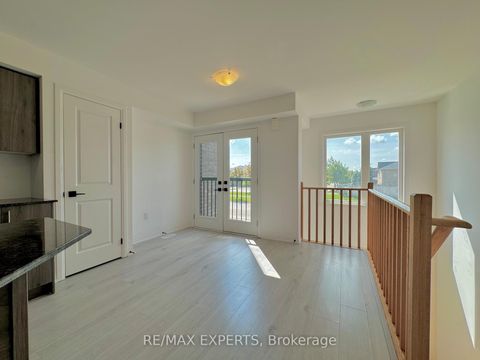 Photo 7 at 67 Fairlane Avenue, Painswick South, Barrie Photo 7 at 67 Fairlane Avenue, Painswick South, Barrie