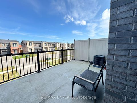 Photo 13 at 67 Fairlane Avenue, Painswick South, Barrie