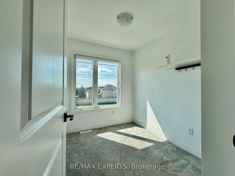 Photo 19 at 67 Fairlane Avenue, Painswick South, Barrie