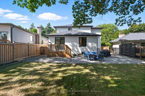 Photo 48 at 396 River Side Drive, CO Central, Oakville