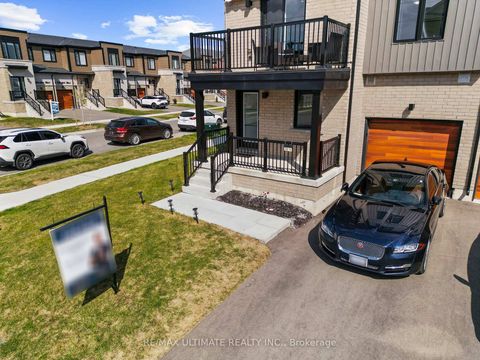 Photo 8 at 38 Silo Mews, Rural Barrie Southeast, Barrie