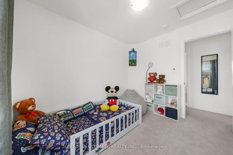 Photo 31 at 38 Silo Mews, Rural Barrie Southeast, Barrie