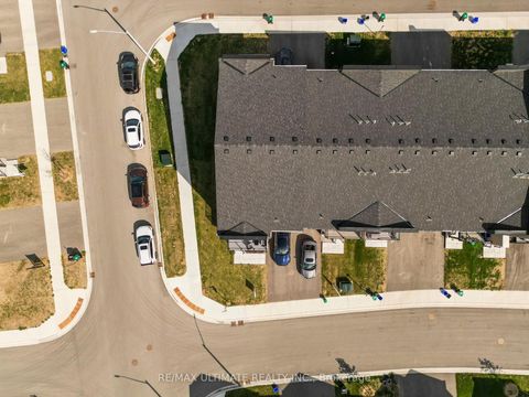 Photo 42 at 38 Silo Mews, Rural Barrie Southeast, Barrie