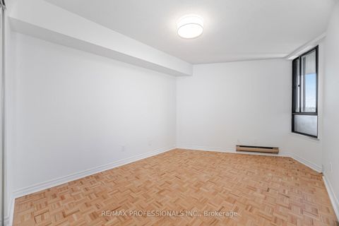 Photo 25 at B4 - 284 Mill Road, Markland Wood, Toronto