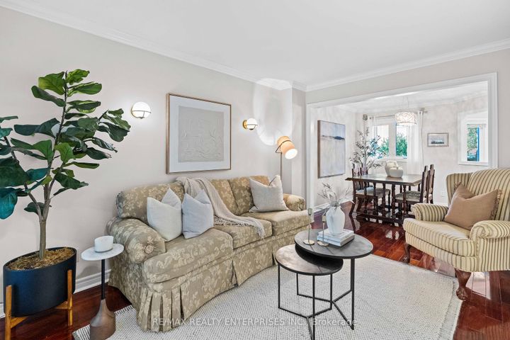 Photo 9 at 129 Valonia Drive, Brampton North, Brampton
