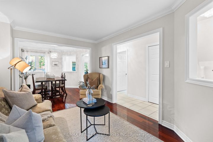 Photo 11 at 129 Valonia Drive, Brampton North, Brampton