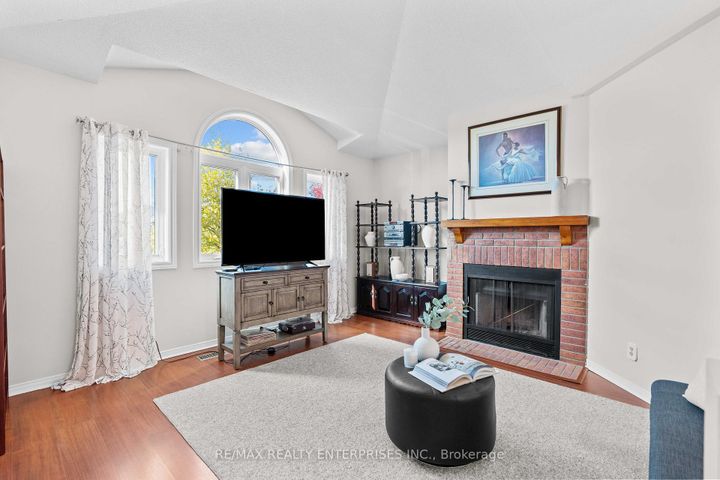 Photo 16 at 129 Valonia Drive, Brampton North, Brampton