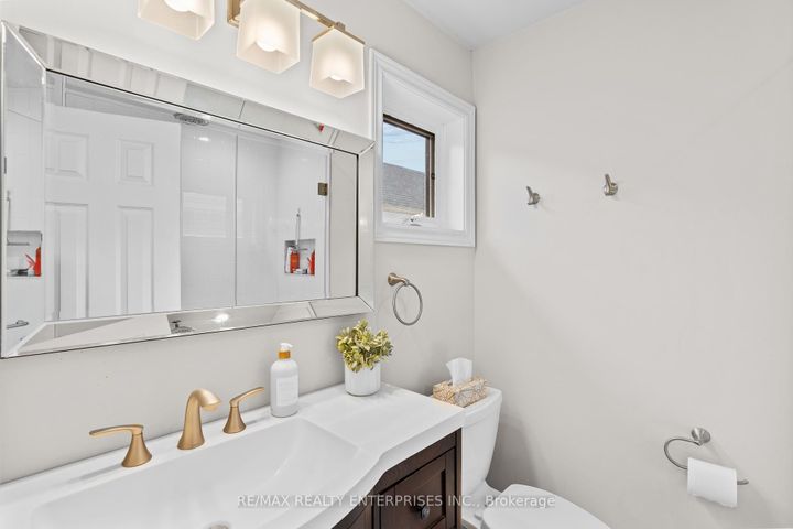 Photo 21 at 129 Valonia Drive, Brampton North, Brampton