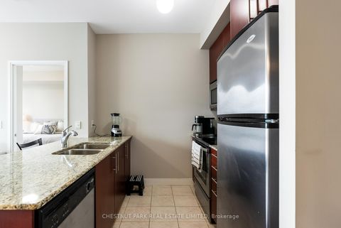 Photo 4 at 1508 - 88 Broadway Avenue, Mount Pleasant West, Toronto