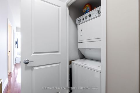 Photo 17 at 1508 - 88 Broadway Avenue, Mount Pleasant West, Toronto