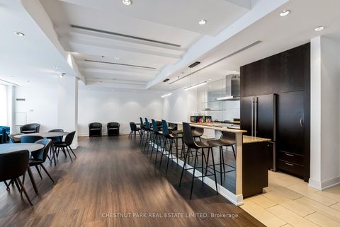 Photo 22 at 1508 - 88 Broadway Avenue, Mount Pleasant West, Toronto