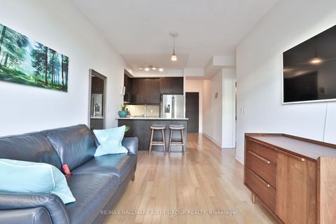 Photo 9 at 814 - 1135 Royal York Road, Humber Valley, Toronto