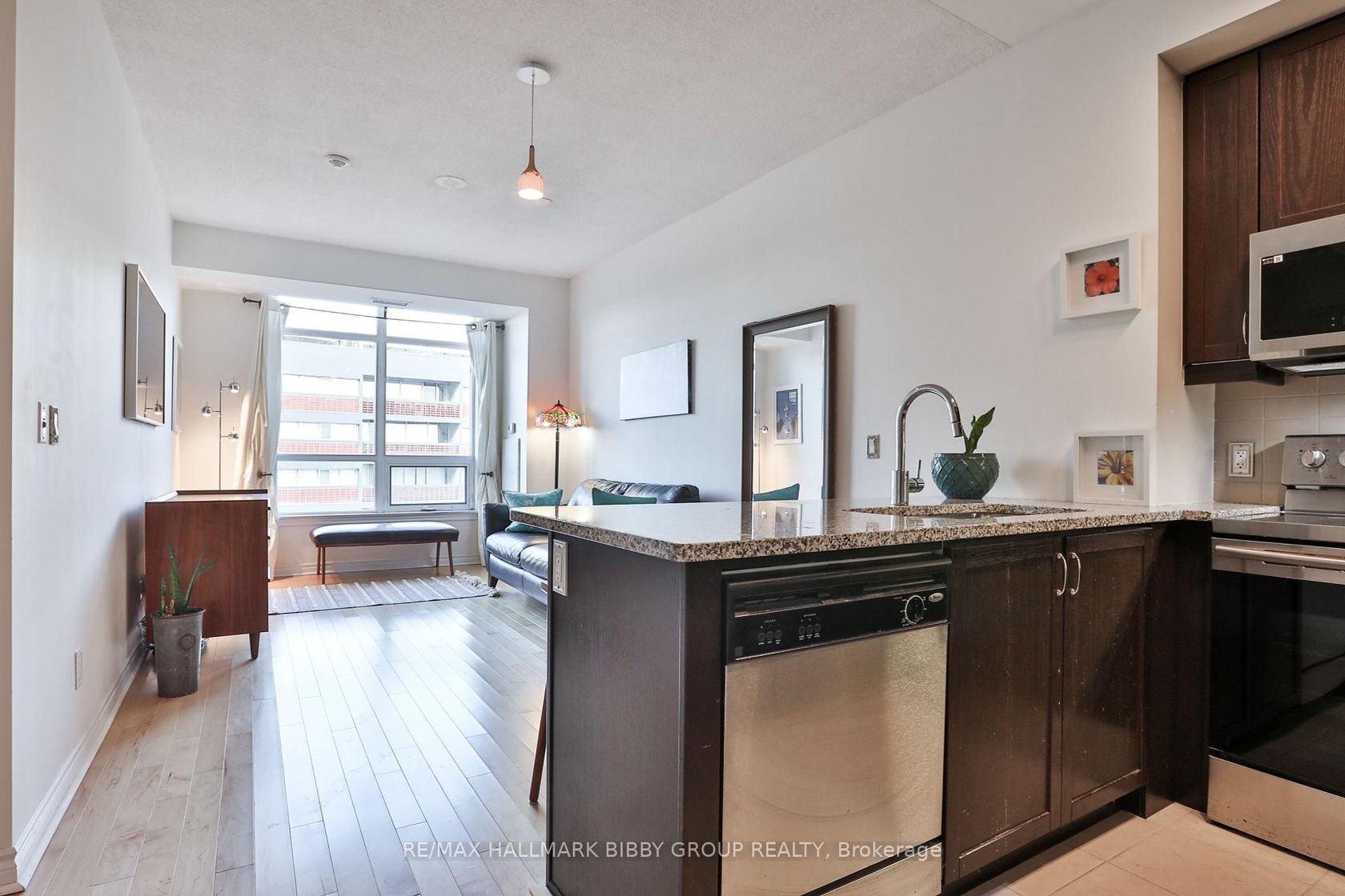 814 - 1135 Royal York Road, Humber Valley, Toronto 