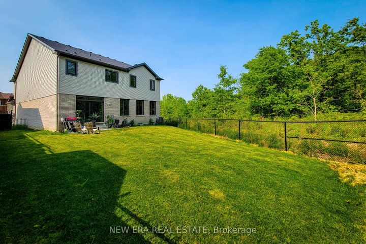 Photo 5 at 65 Cactus Crescent, Stoney Creek Mountain, Hamilton