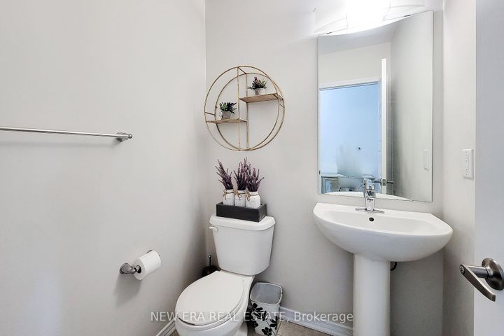 Photo 21 at 65 Cactus Crescent, Stoney Creek Mountain, Hamilton