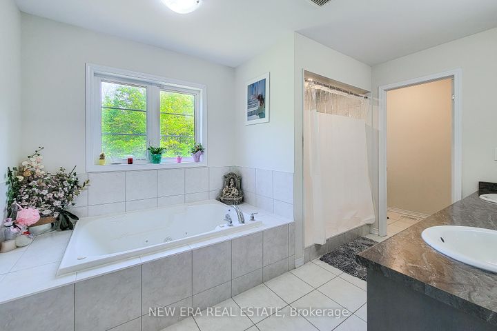 Photo 25 at 65 Cactus Crescent, Stoney Creek Mountain, Hamilton