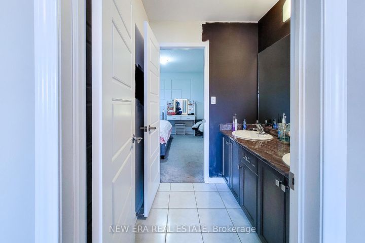 Photo 34 at 65 Cactus Crescent, Stoney Creek Mountain, Hamilton