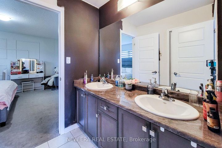 Photo 35 at 65 Cactus Crescent, Stoney Creek Mountain, Hamilton