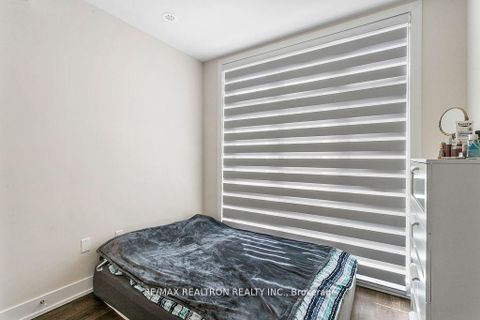 Photo 7 at 12 - 8 Sayers Lane, Oak Ridges, Richmond Hill