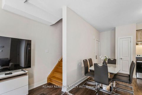 Photo 12 at 12 - 8 Sayers Lane, Oak Ridges, Richmond Hill