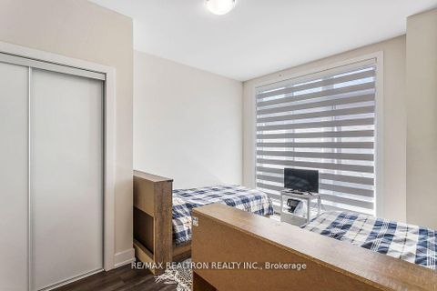 Photo 15 at 12 - 8 Sayers Lane, Oak Ridges, Richmond Hill