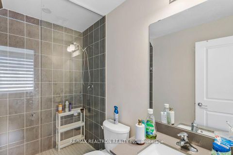 Photo 18 at 12 - 8 Sayers Lane, Oak Ridges, Richmond Hill