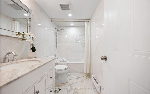 Photo 34 at 1021 - 1504 Pilgrims Way, GA Glen Abbey, Oakville