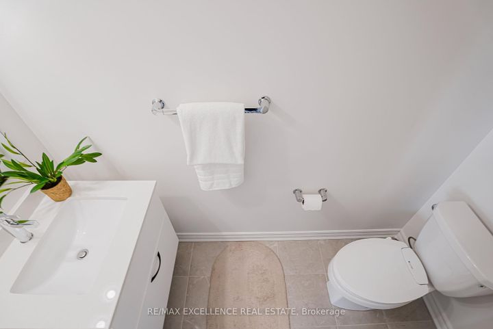 Photo 20 at 1179 Lloyd Landing, FO Ford, Milton