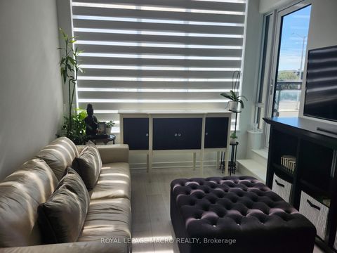 Photo 13 at 114 - 395 Dundas Street W, GO Glenorchy, Oakville