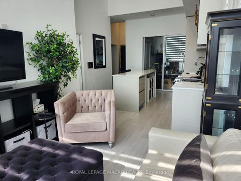 Photo 19 at 114 - 395 Dundas Street W, GO Glenorchy, Oakville