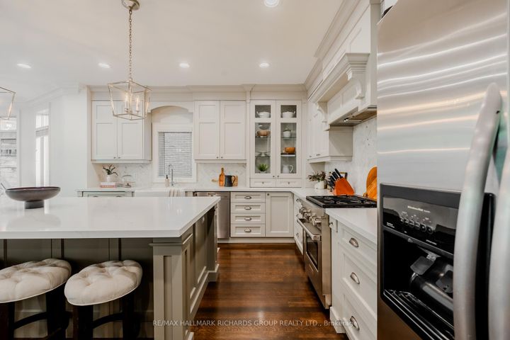 Photo 12 at 34B Long Crescent, The Beaches, Toronto