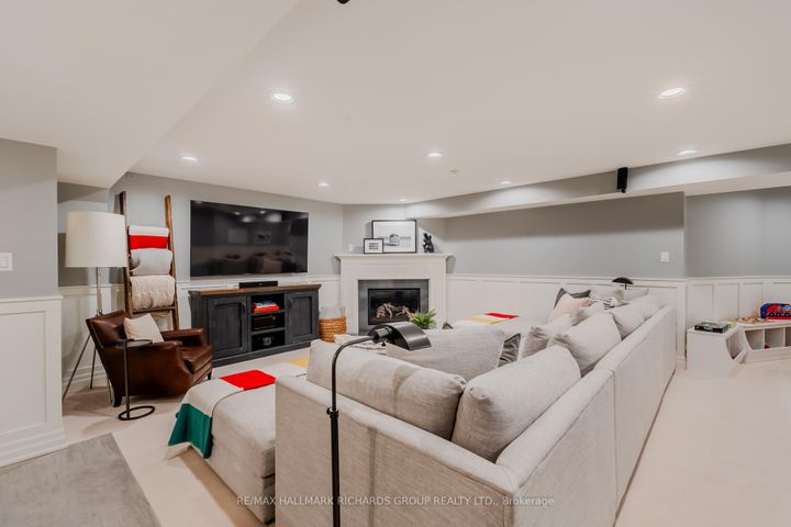 Photo 32 at 34B Long Crescent, The Beaches, Toronto