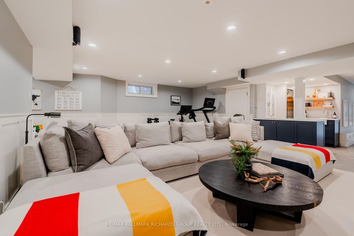 Photo 33 at 34B Long Crescent, The Beaches, Toronto