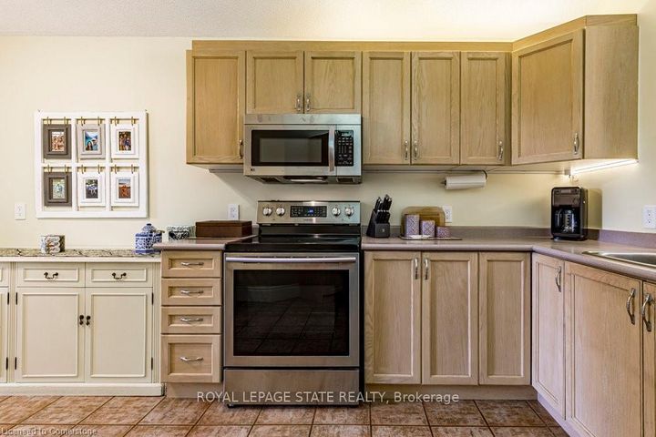 Photo 10 at 1510 Norwood Avenue, Grindstone, Burlington